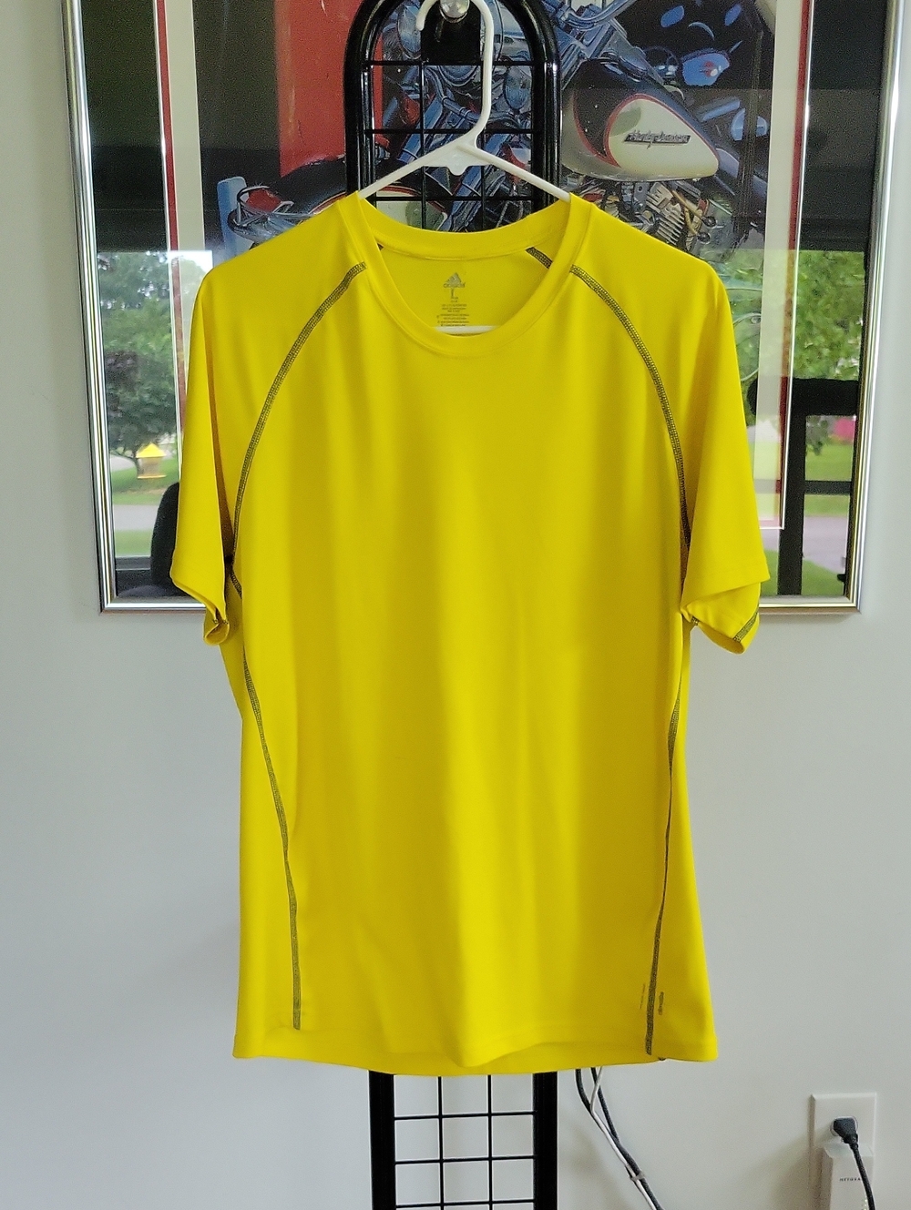Adidias Performance T-shirt Large Yellow